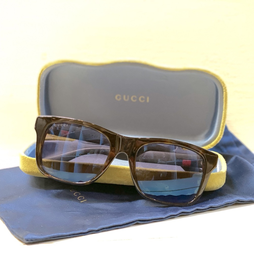 Gucci Tortoise Shell Men’s Sunglasses